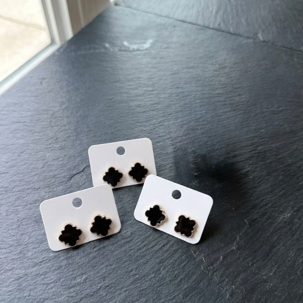 Wholesale Chloe Clover Stud Earrings 18k Gold Plated Earrings in Black 3 pairs